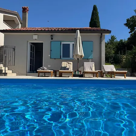 Casa Cavi Istria